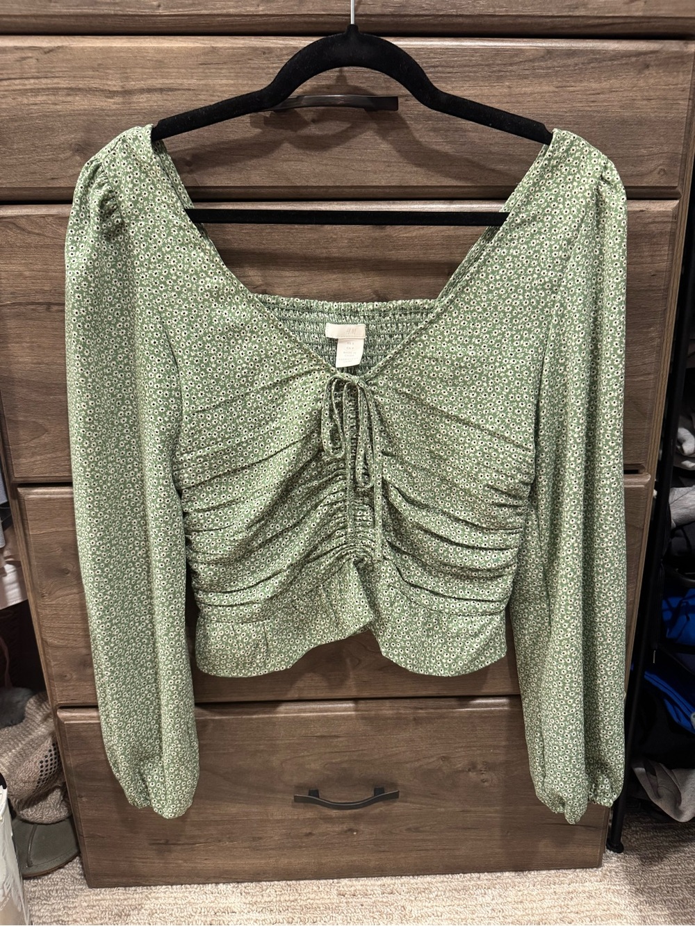 H&M Light Green Floral Ruched Tie-Front Blouse